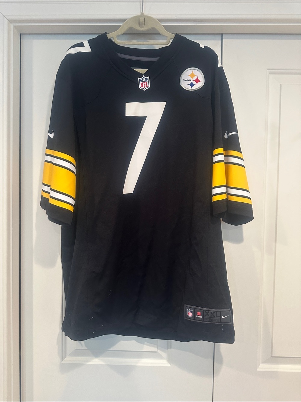 GOAT- BEN ROETHLISBERGER  Black Pittsburgh Steelers #7 FOOTBALL JERSEY